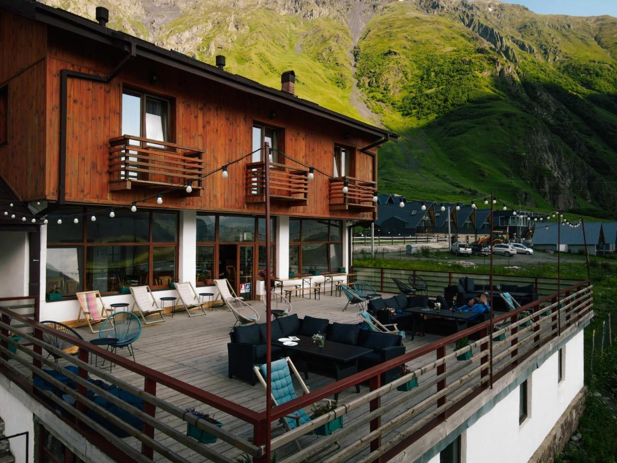 Alpenhaus Kazbegi Hotel & Restaurant Exteriér fotografie