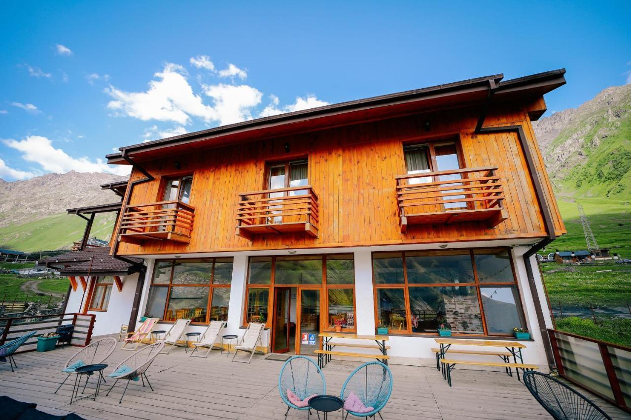 Alpenhaus Kazbegi Hotel & Restaurant Exteriér fotografie