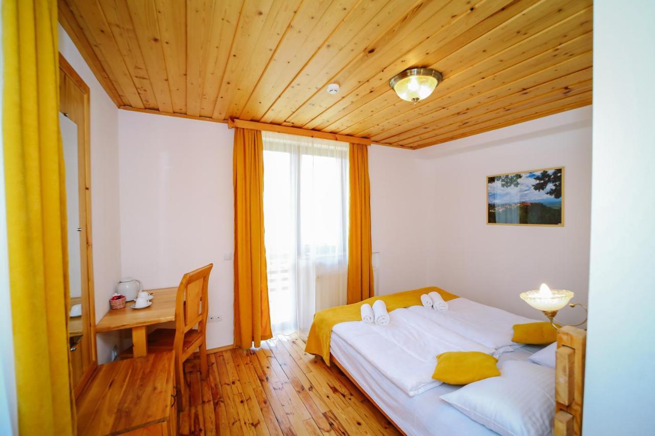 Alpenhaus Kazbegi Hotel & Restaurant Exteriér fotografie