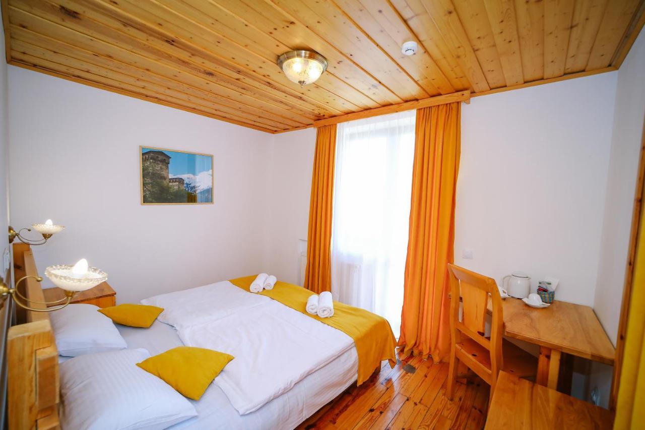 Alpenhaus Kazbegi Hotel & Restaurant Exteriér fotografie