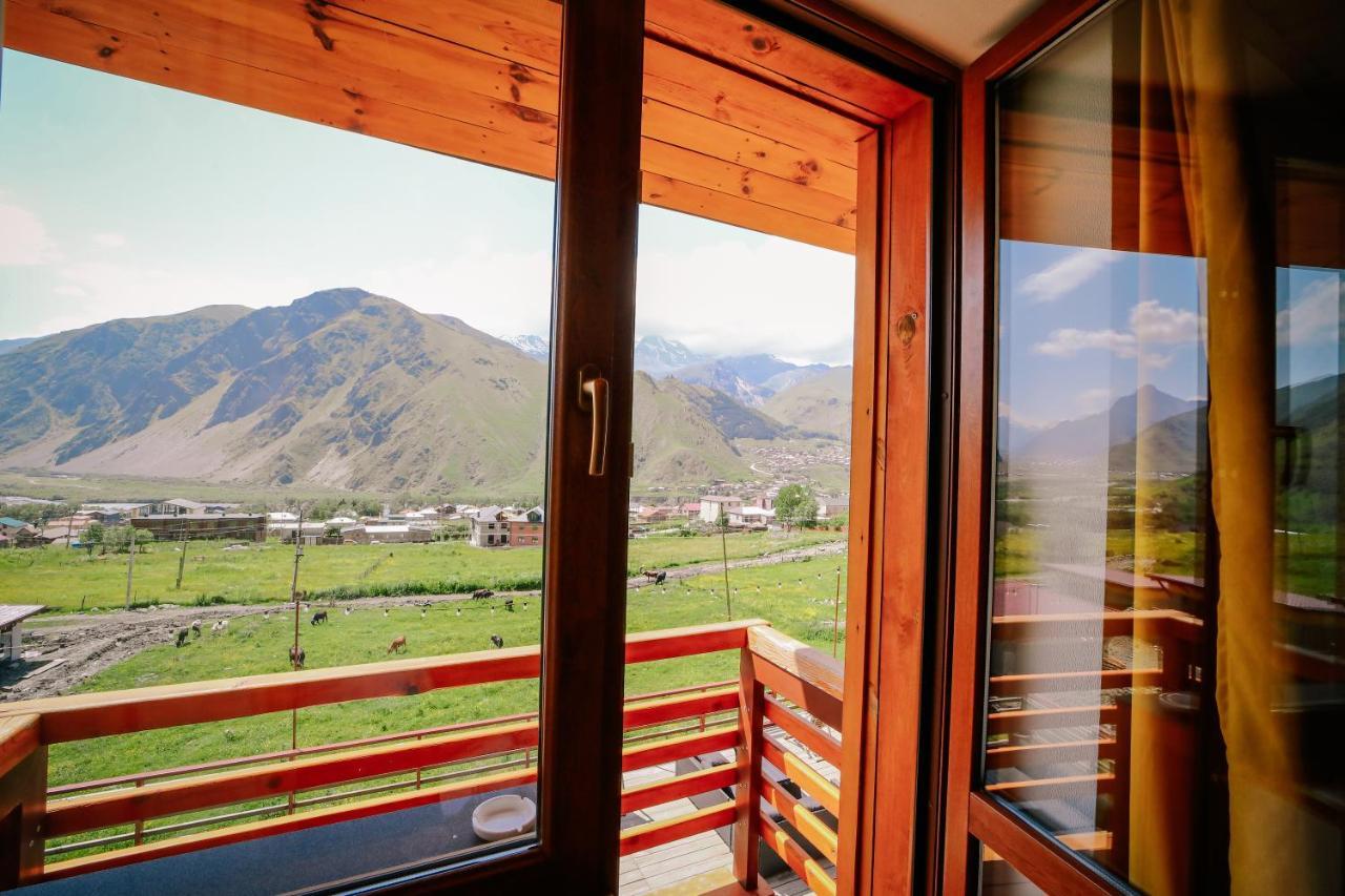Alpenhaus Kazbegi Hotel & Restaurant Exteriér fotografie